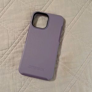 Otterox symmetry iPhone 13 Pro Max